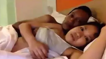 Beruntungnya Pria Ini Ngentot Cewek Mulus